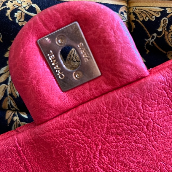 Chanel red handbag - Picture 12 of 15